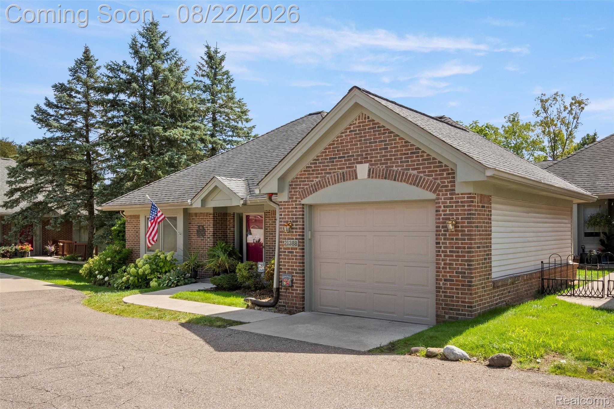 21388 Magnolia Court
