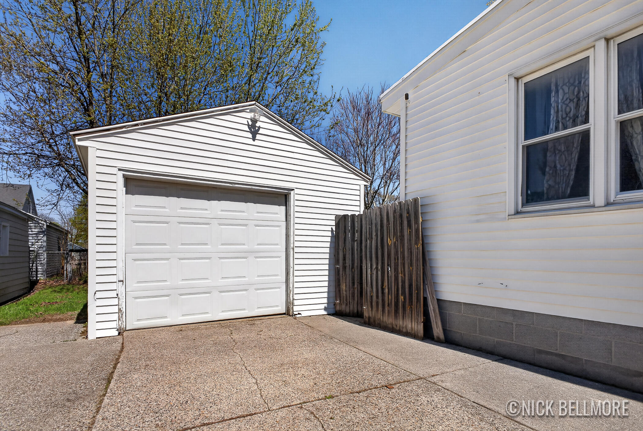 1049 Buckingham Street SW