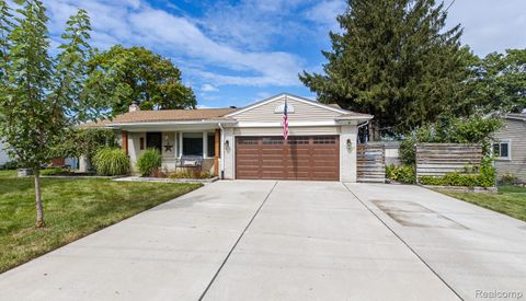 5914 Pleasant Drive Waterford Charter Township MI 48329