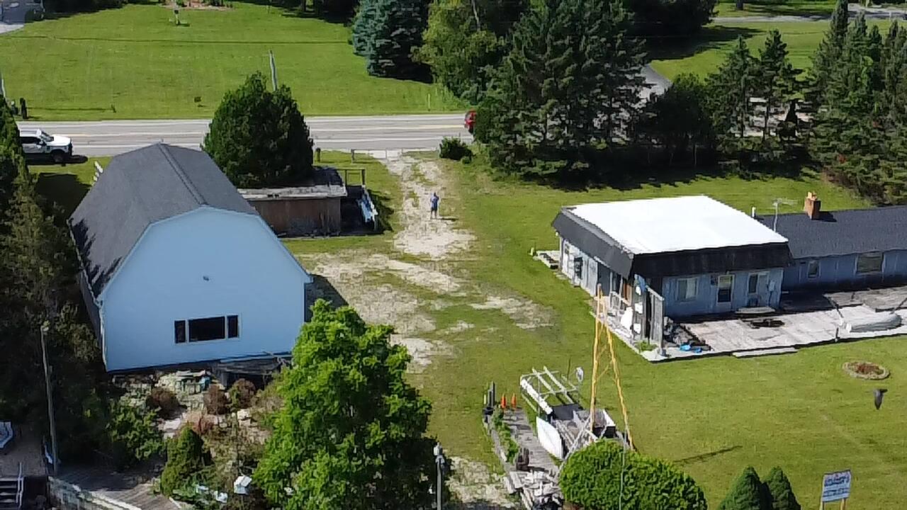4472 Crescent Beach Rd. Road