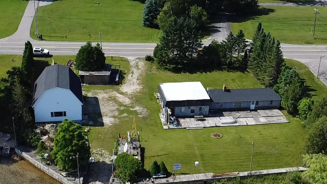 4472 Crescent Beach Rd. Road