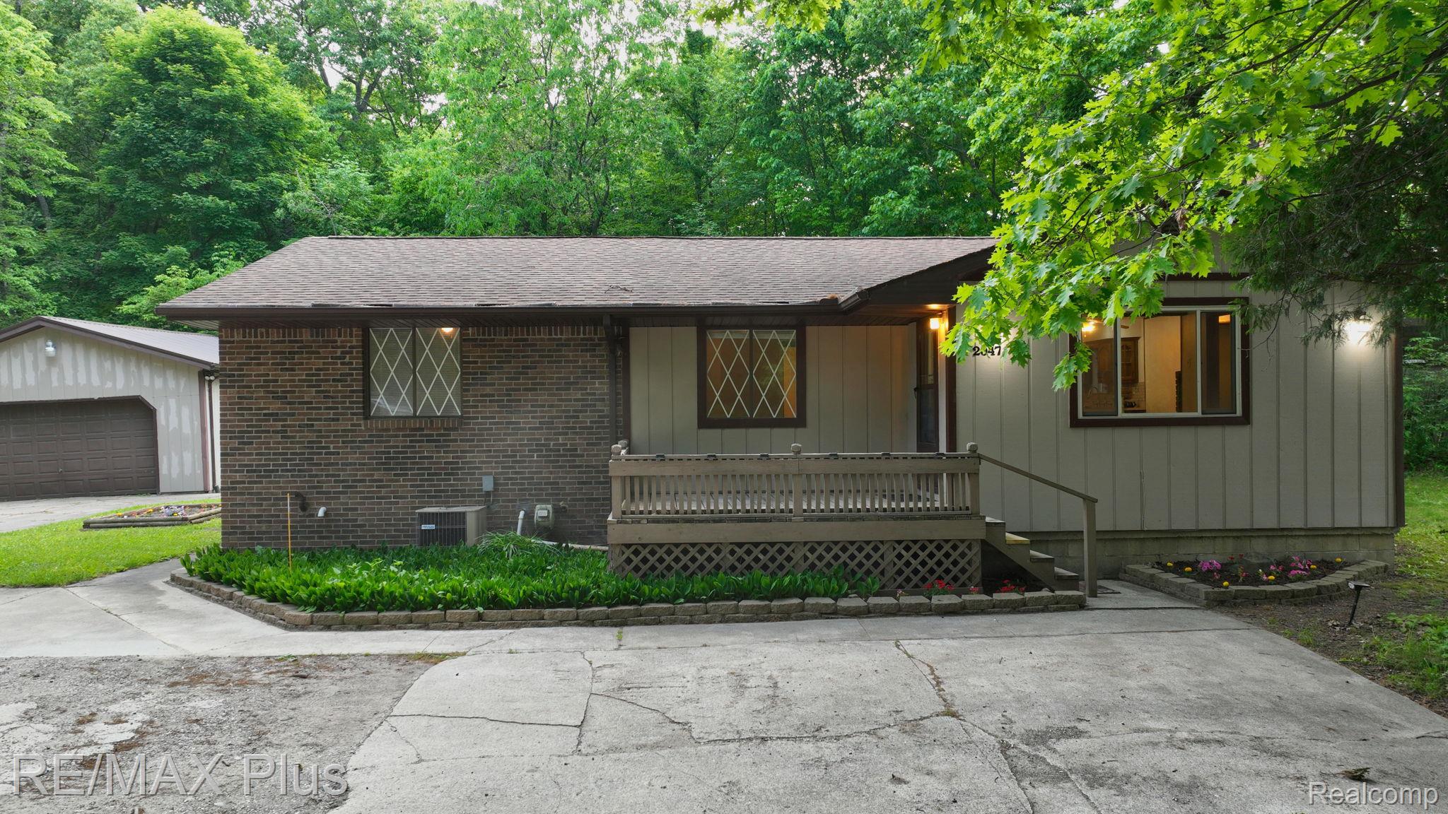 2047 Hickory Drive