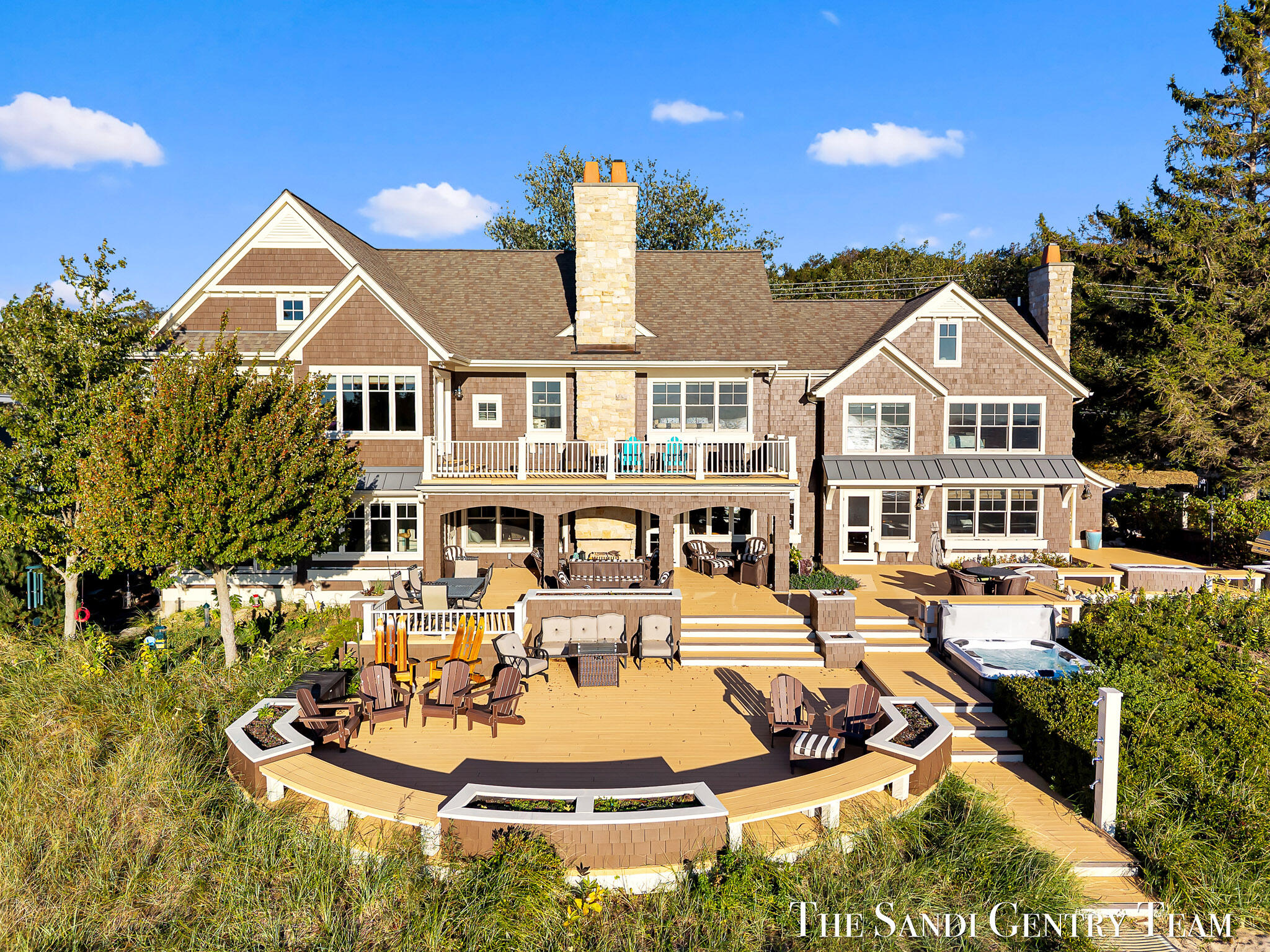 19201 North Shore Drive