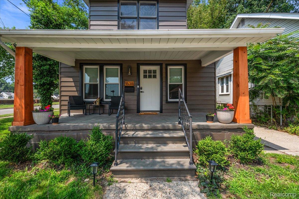 1538 S Campbell Road
