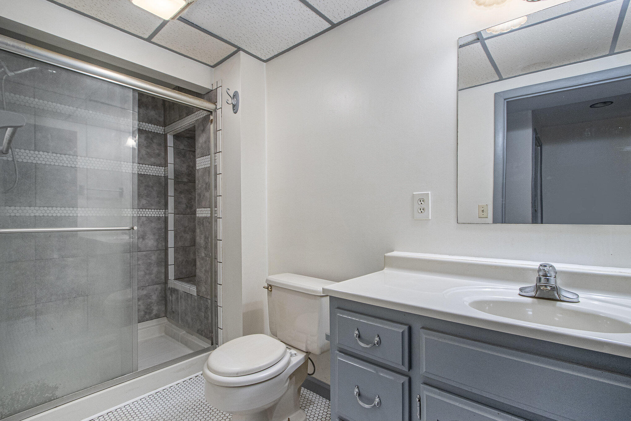 Portage City, Michigan 49024, United States, 3 Bedrooms Bedrooms, ,4 BathroomsBathrooms,Residential,Active,207285