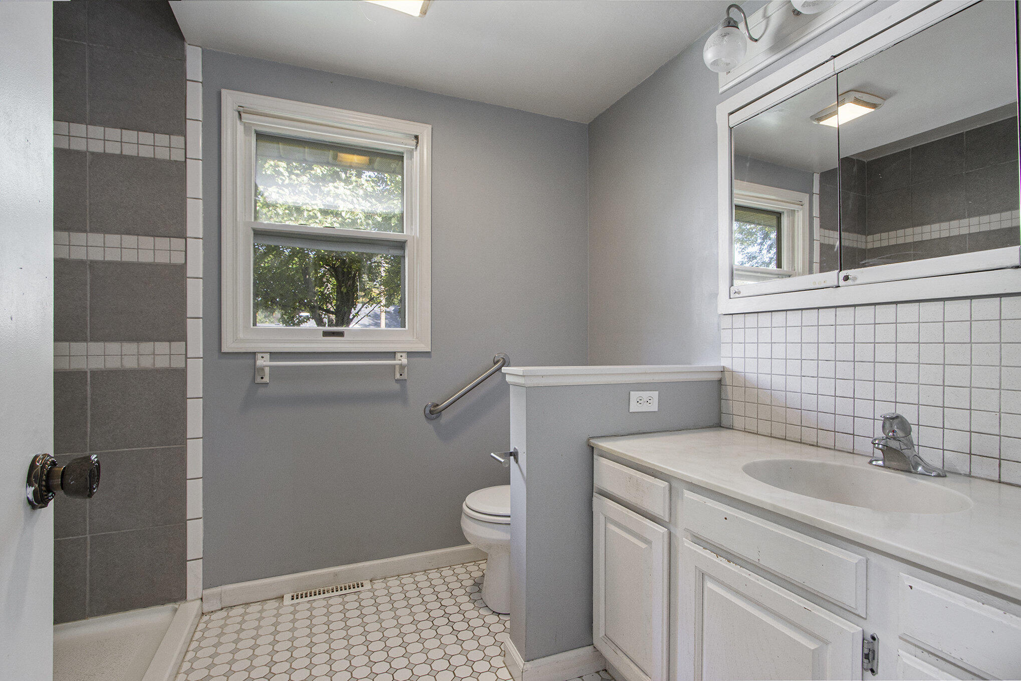 Portage City, Michigan 49024, United States, 3 Bedrooms Bedrooms, ,4 BathroomsBathrooms,Residential,Active,207285