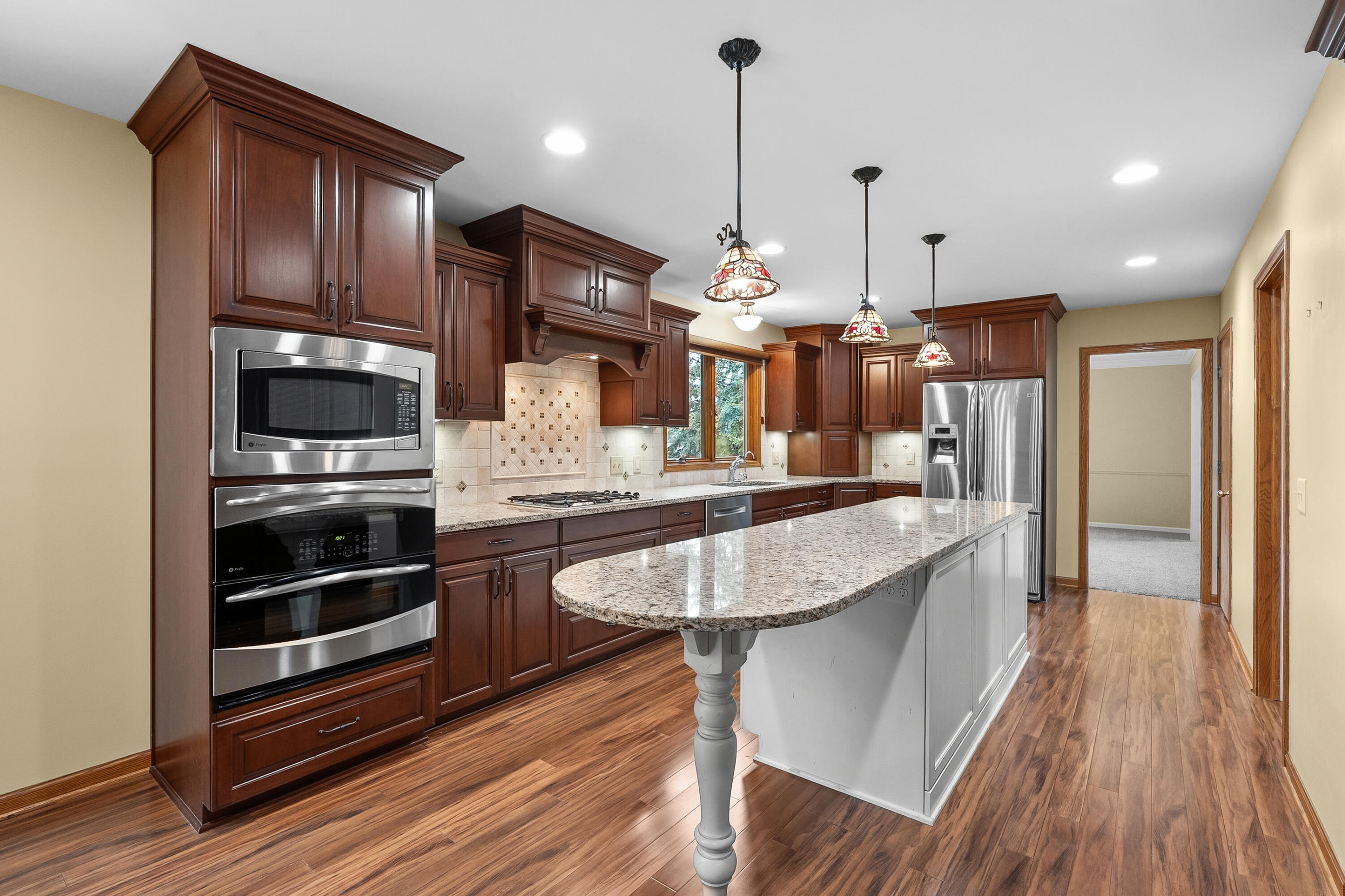 5471 Gatwick Court