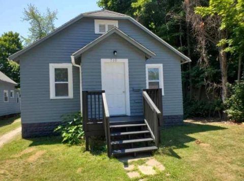 710 Buss Avenue Benton Harbor City MI 49022