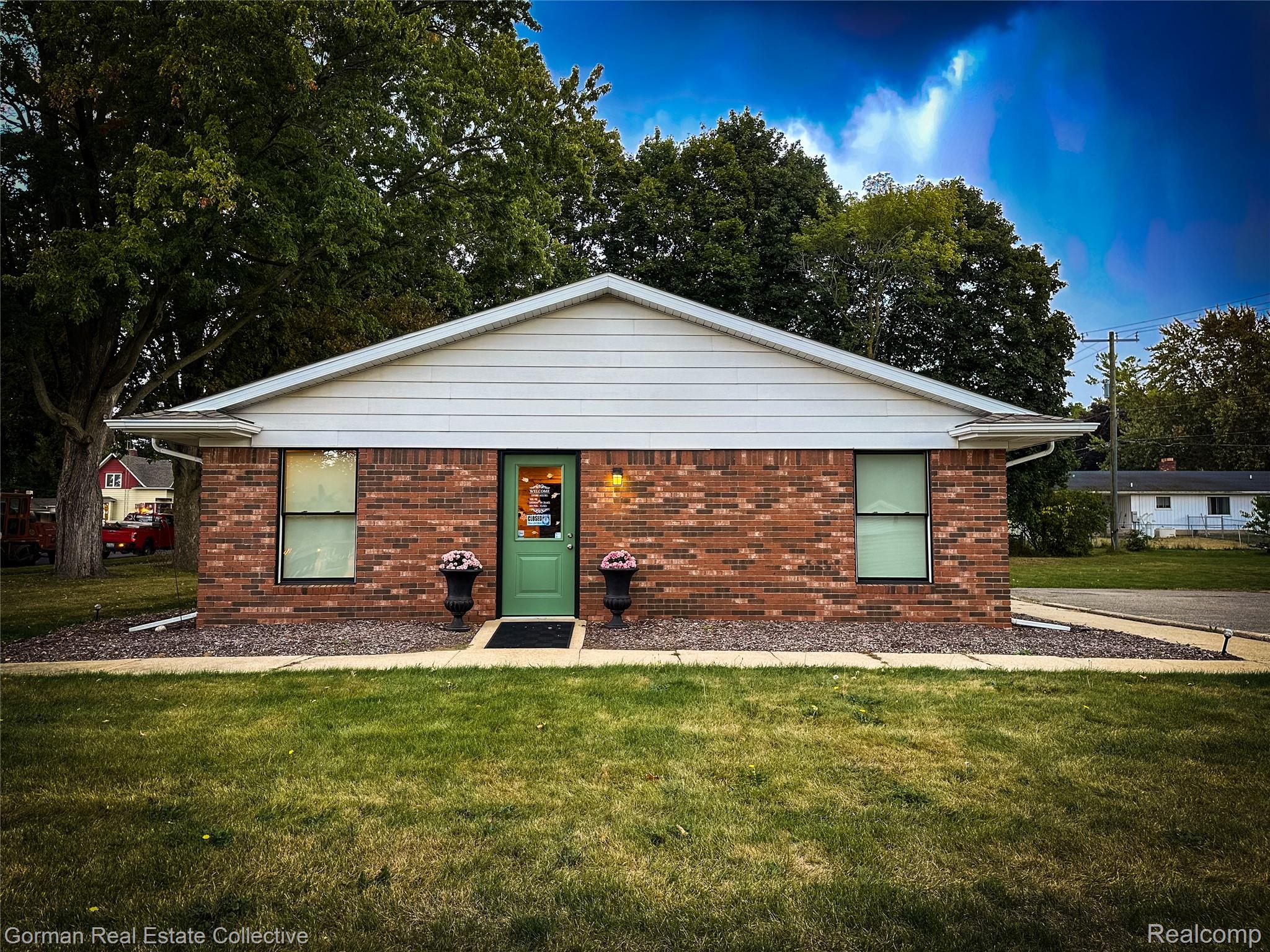 2382 Black River Street