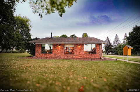 2382 Black River Street Deckerville Village MI 48427