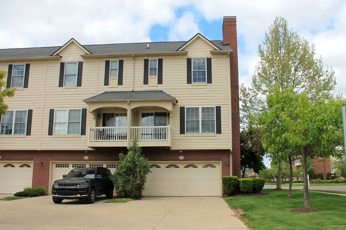 45862 S STONEWOOD Road 218