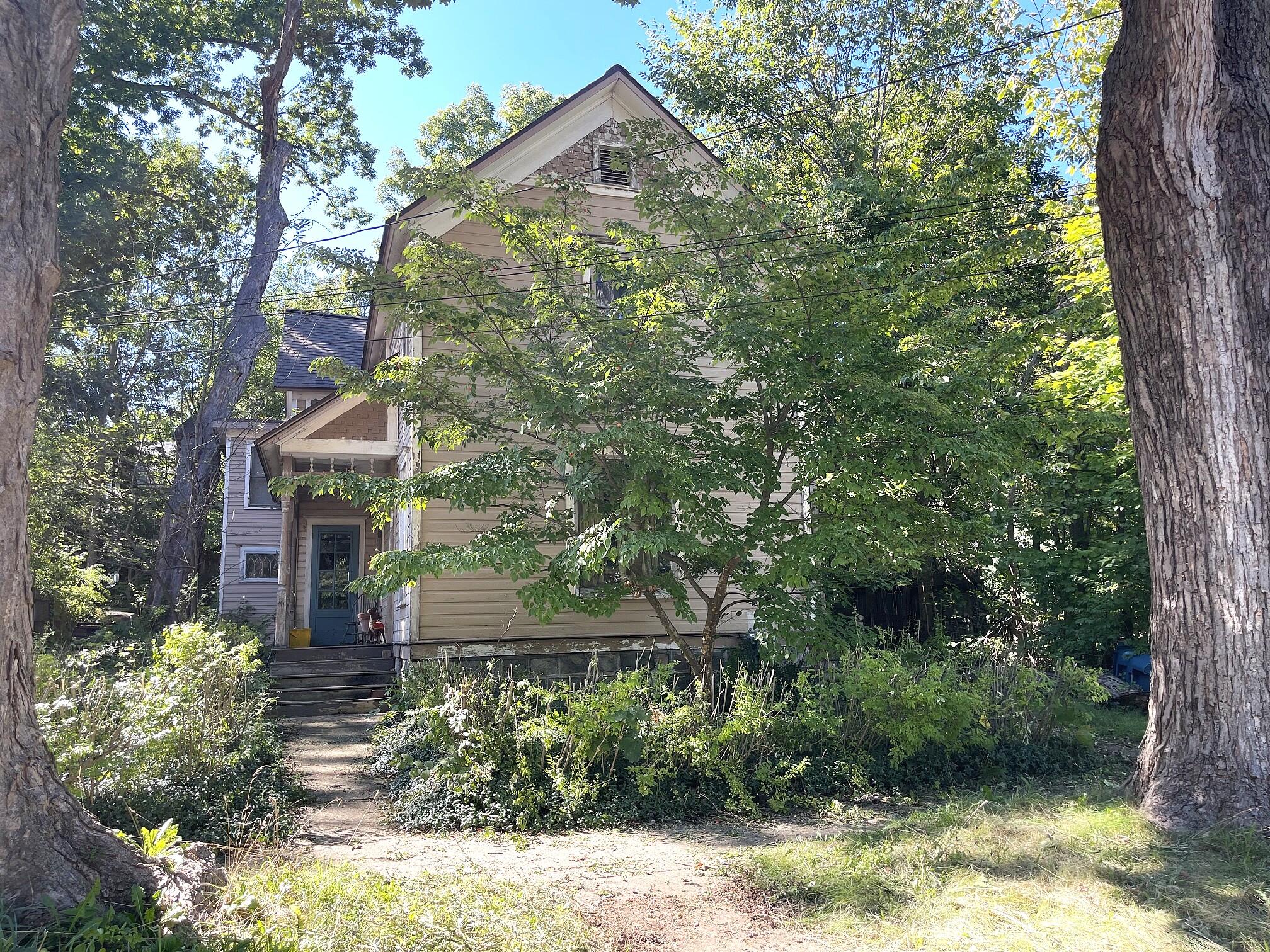 840 Village Street