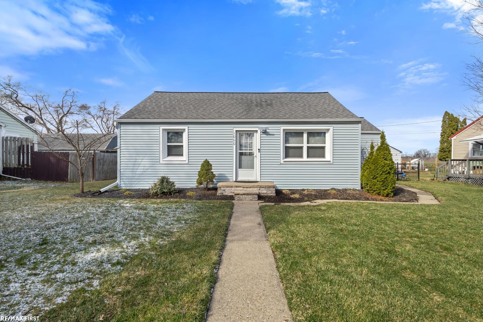 1060 S Kalamazoo Avenue