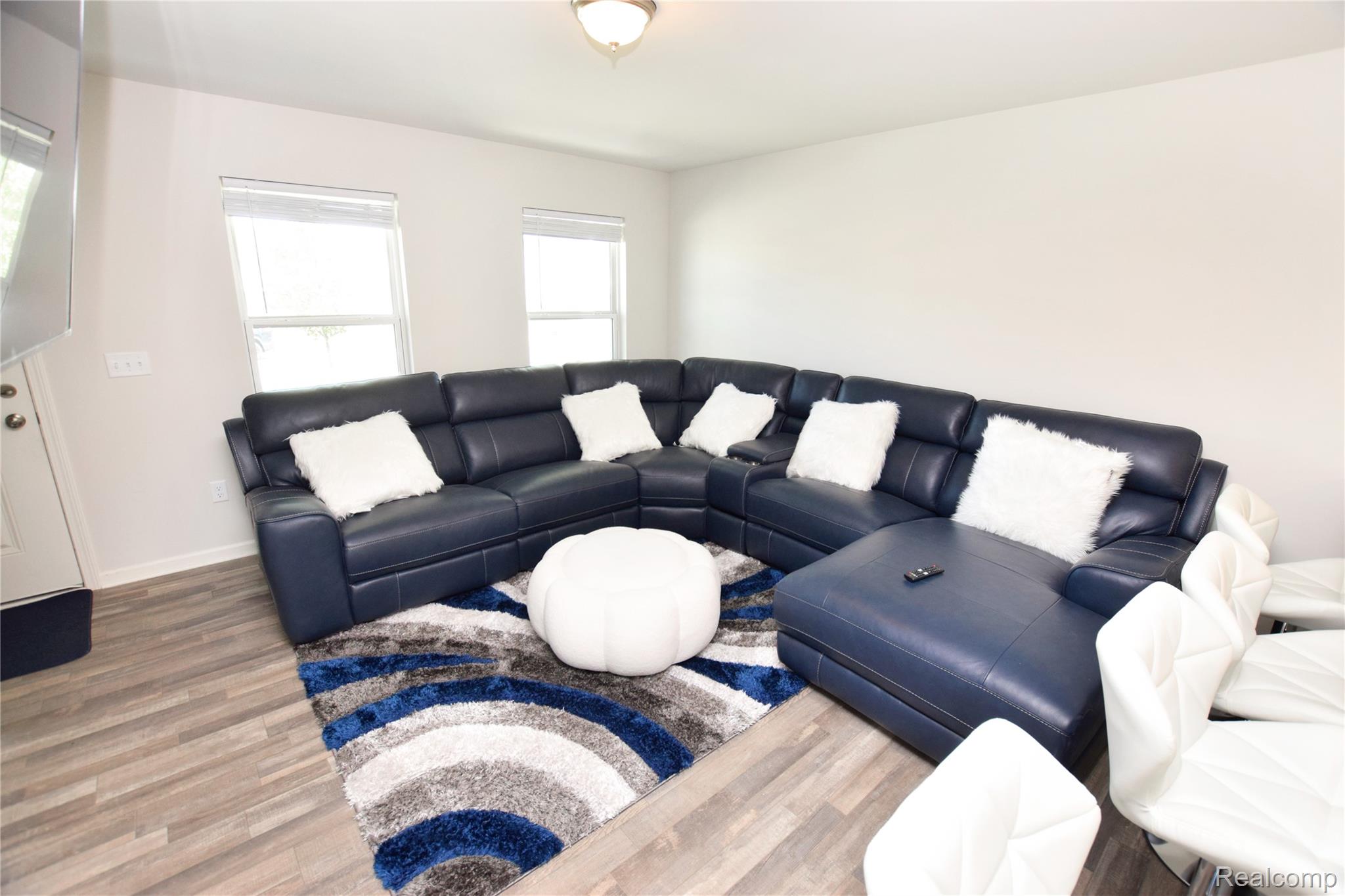 2288 Hunter Lane
