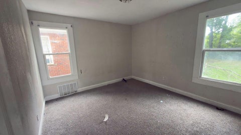 Tiny photo for 9565 Winthrop ST, Detroit City, MI 48227 (MLS # 81026054561)