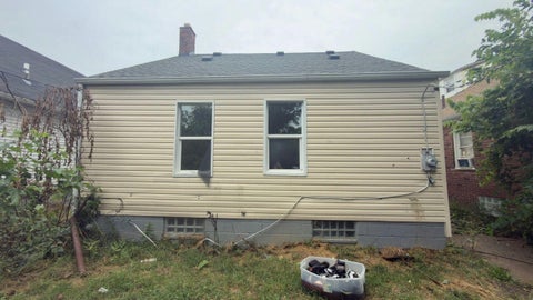 Tiny photo for 9565 Winthrop ST, Detroit City, MI 48227 (MLS # 81026054561)
