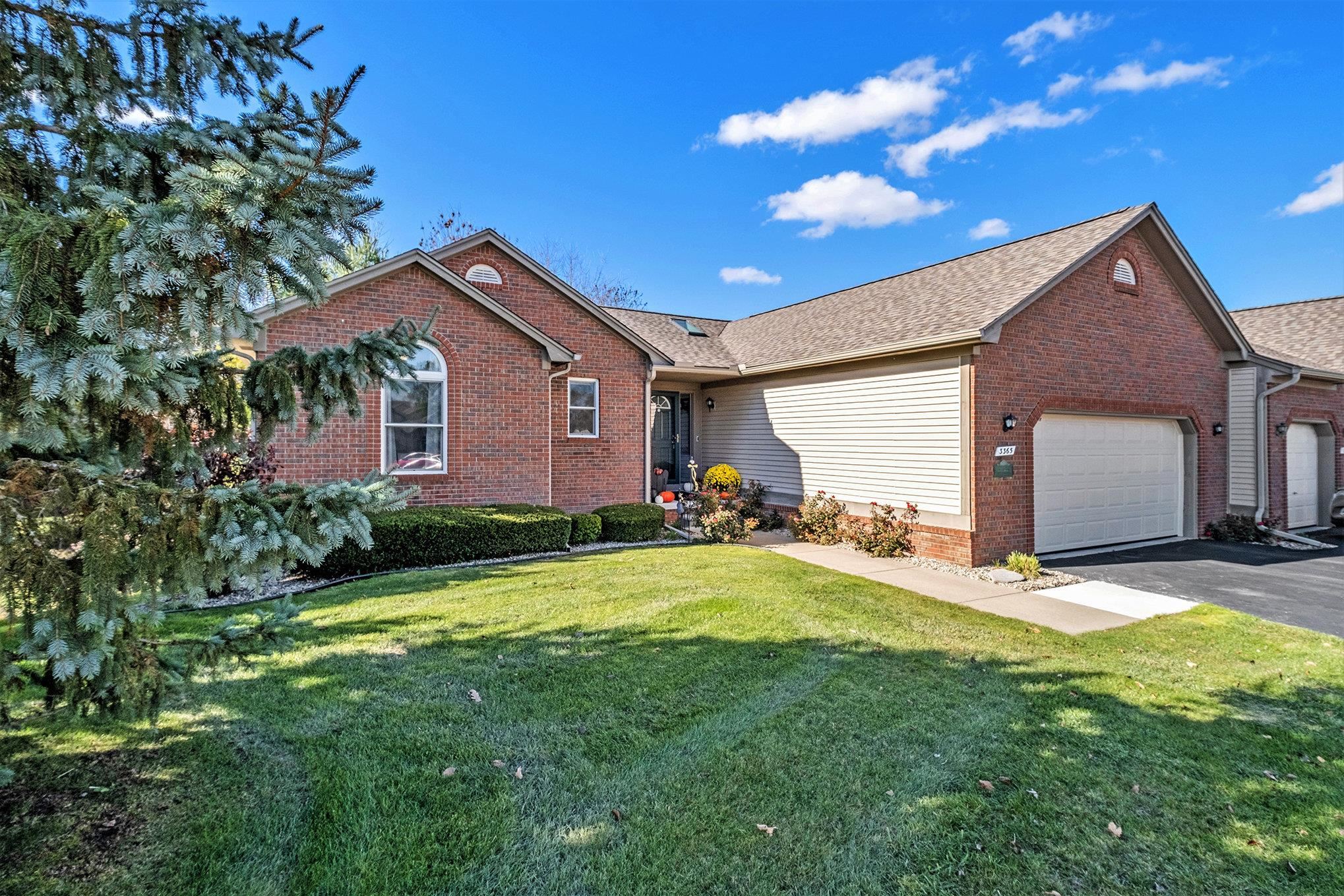 3365 SPRUCERIDGE Court