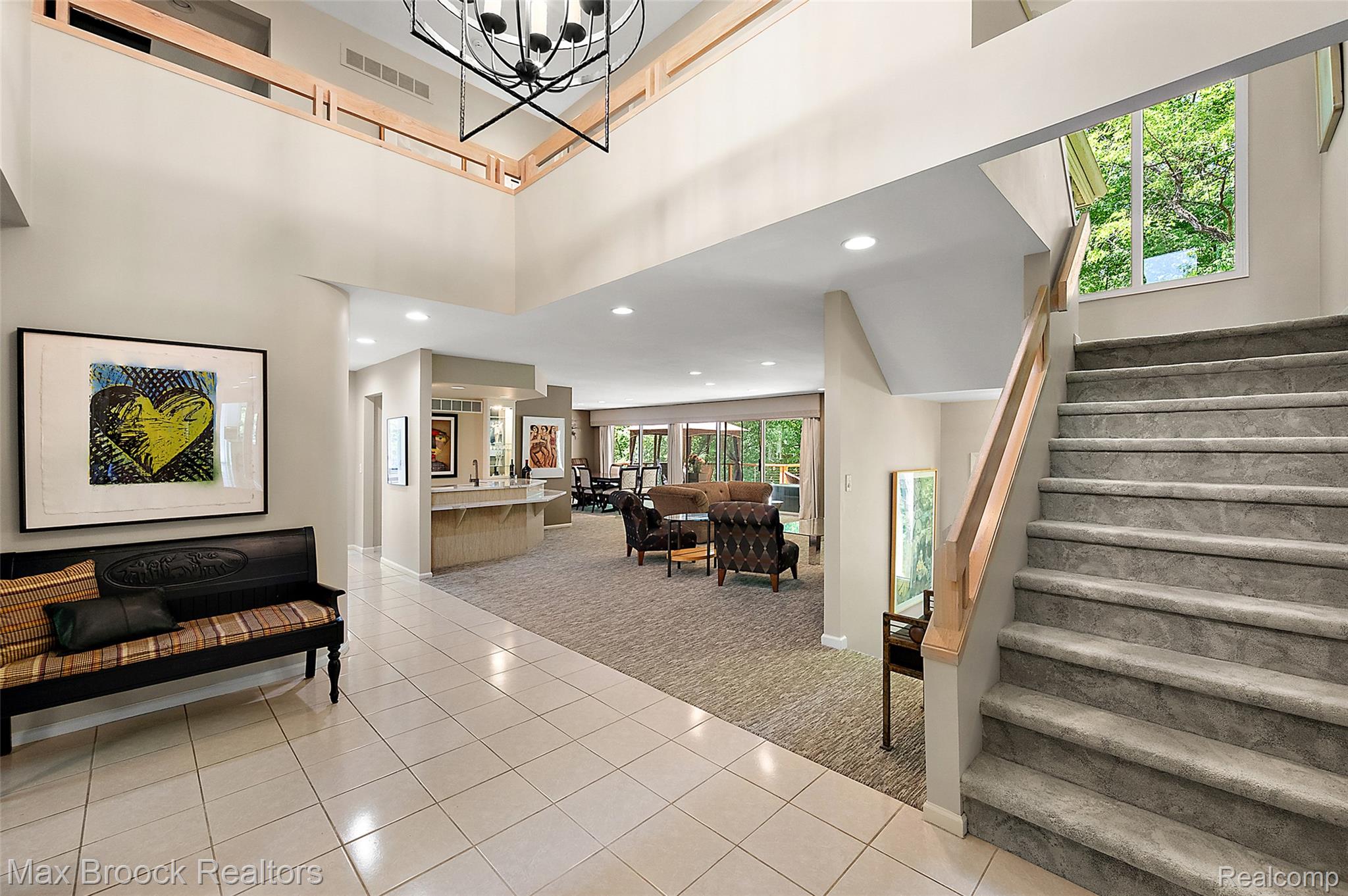 4872 Cliffside Drive