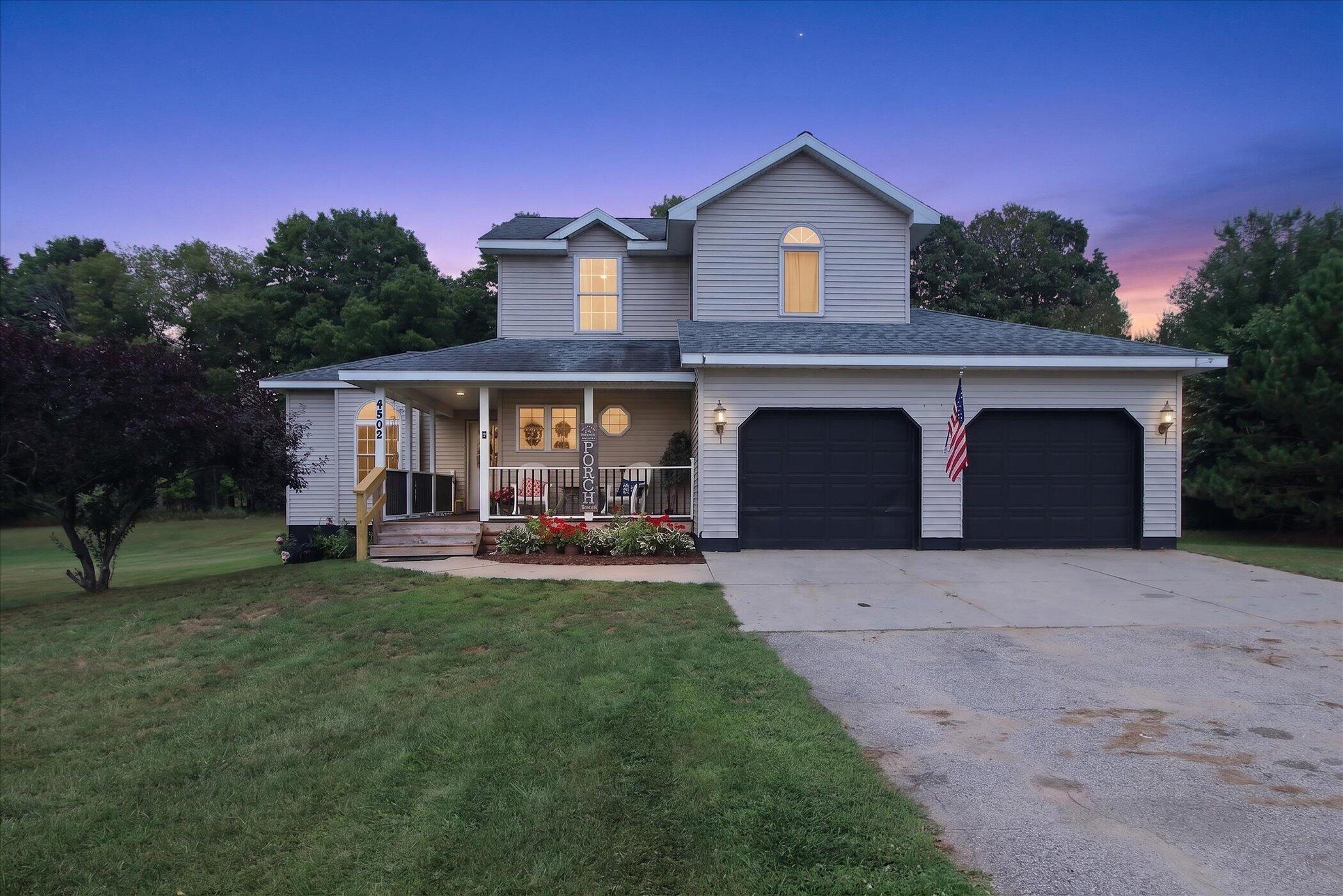 4512 Traxton Drive