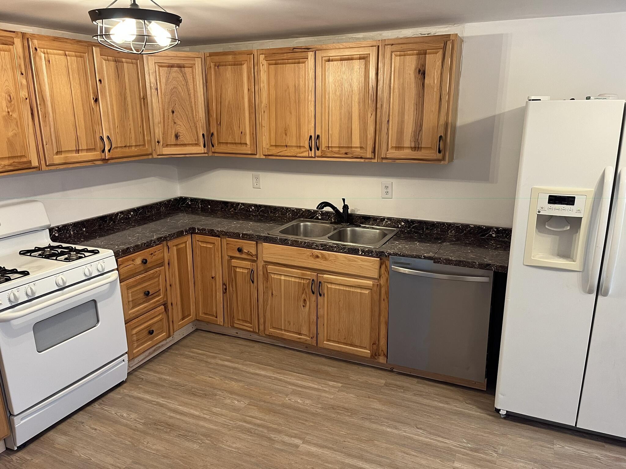 2233 E Marrison Road