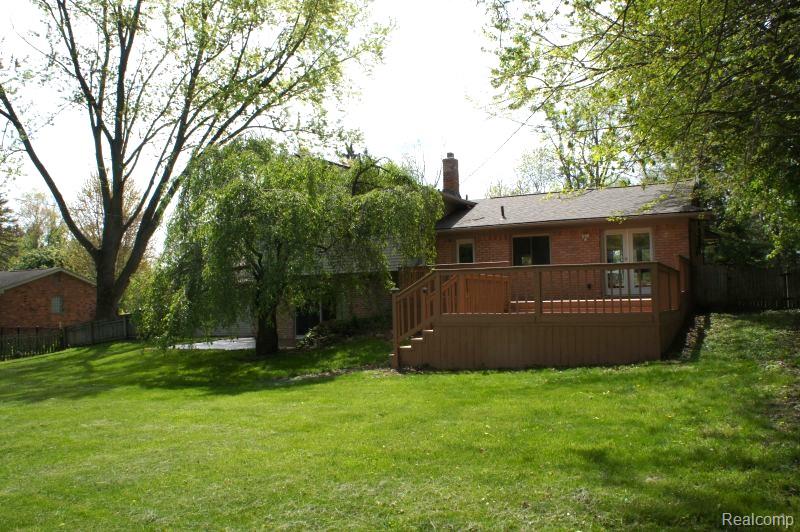 1616 MARK HOPKINS Road