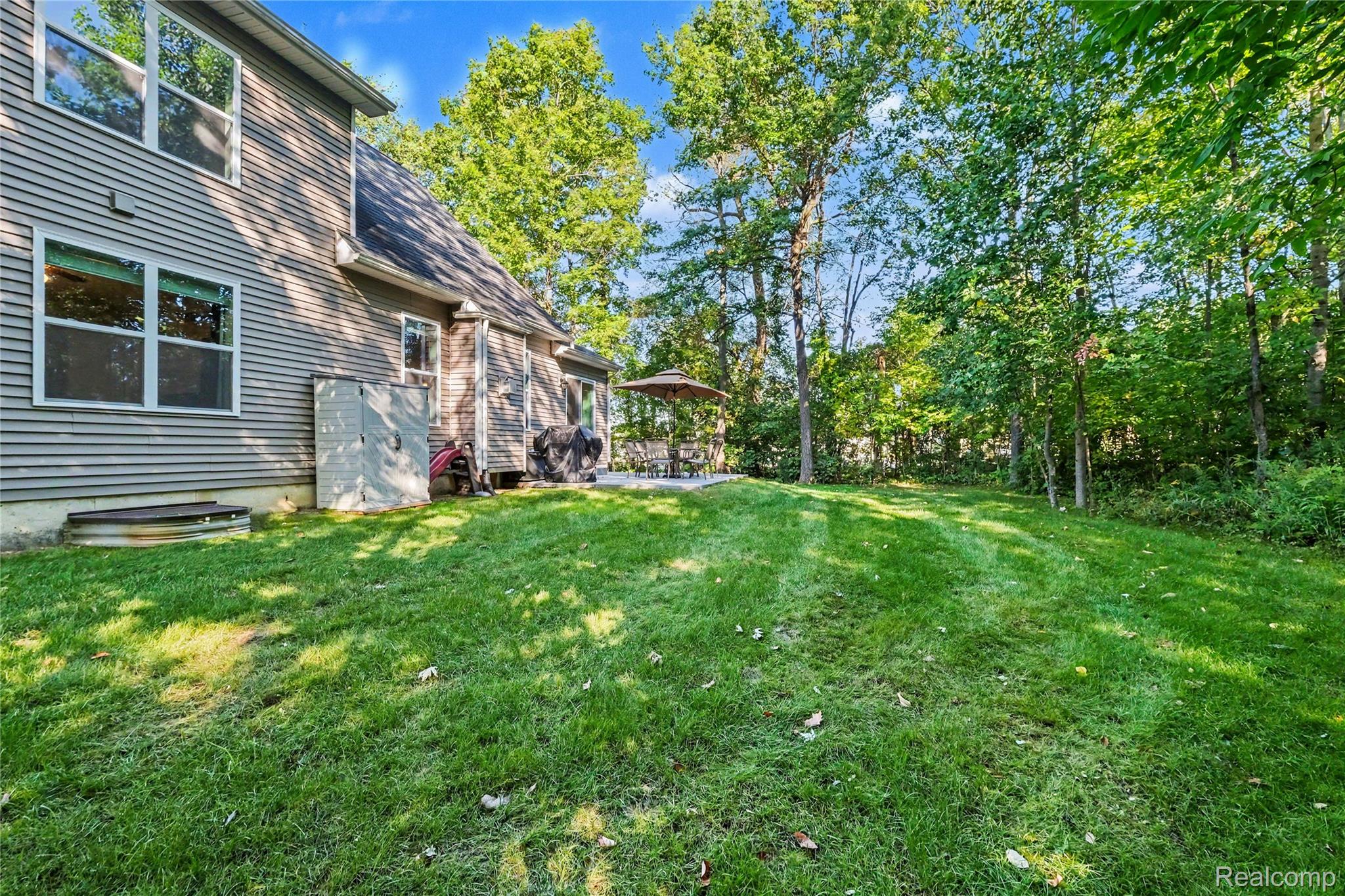 1084 Woods Edge Drive