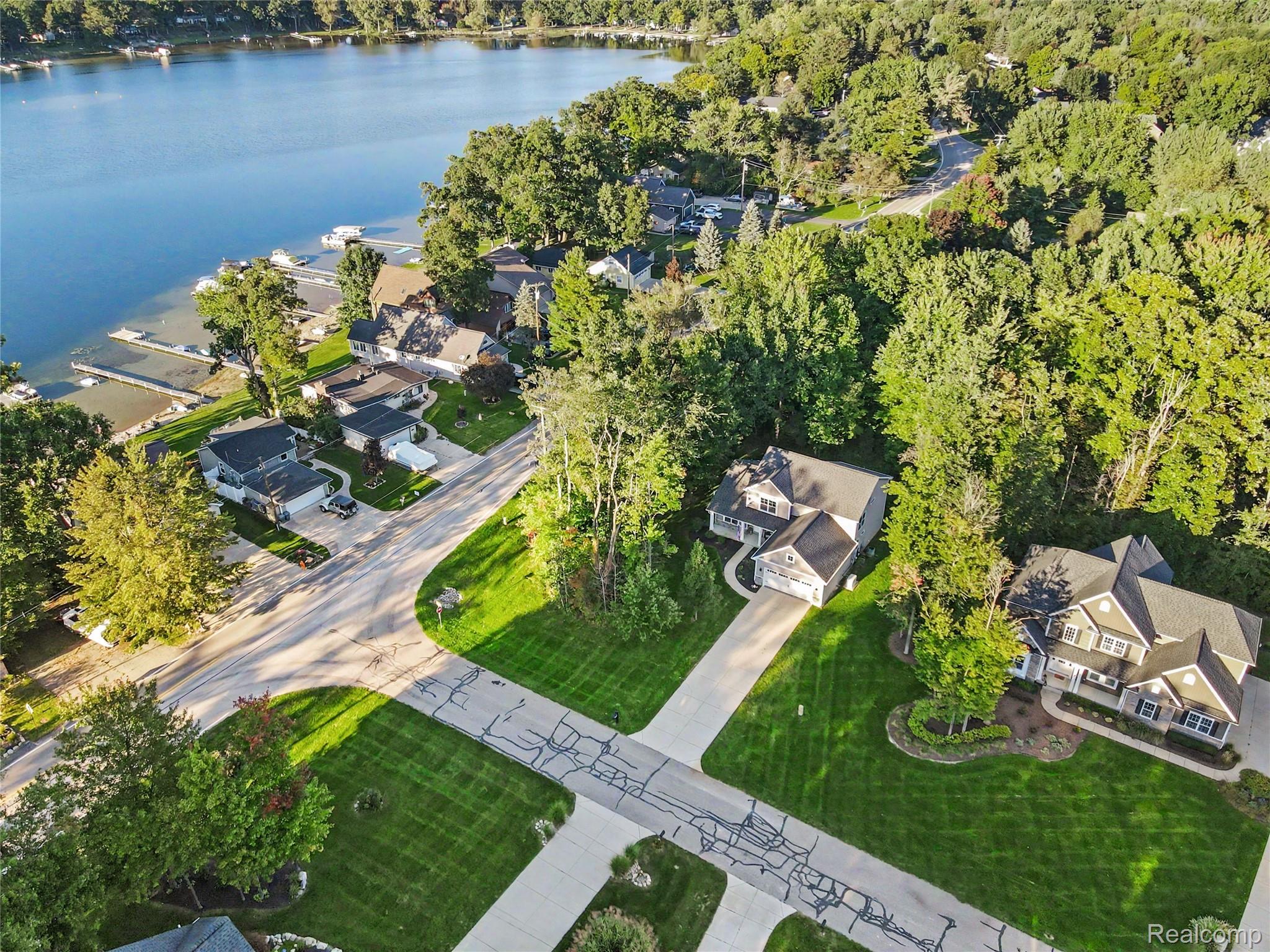1084 Woods Edge Drive