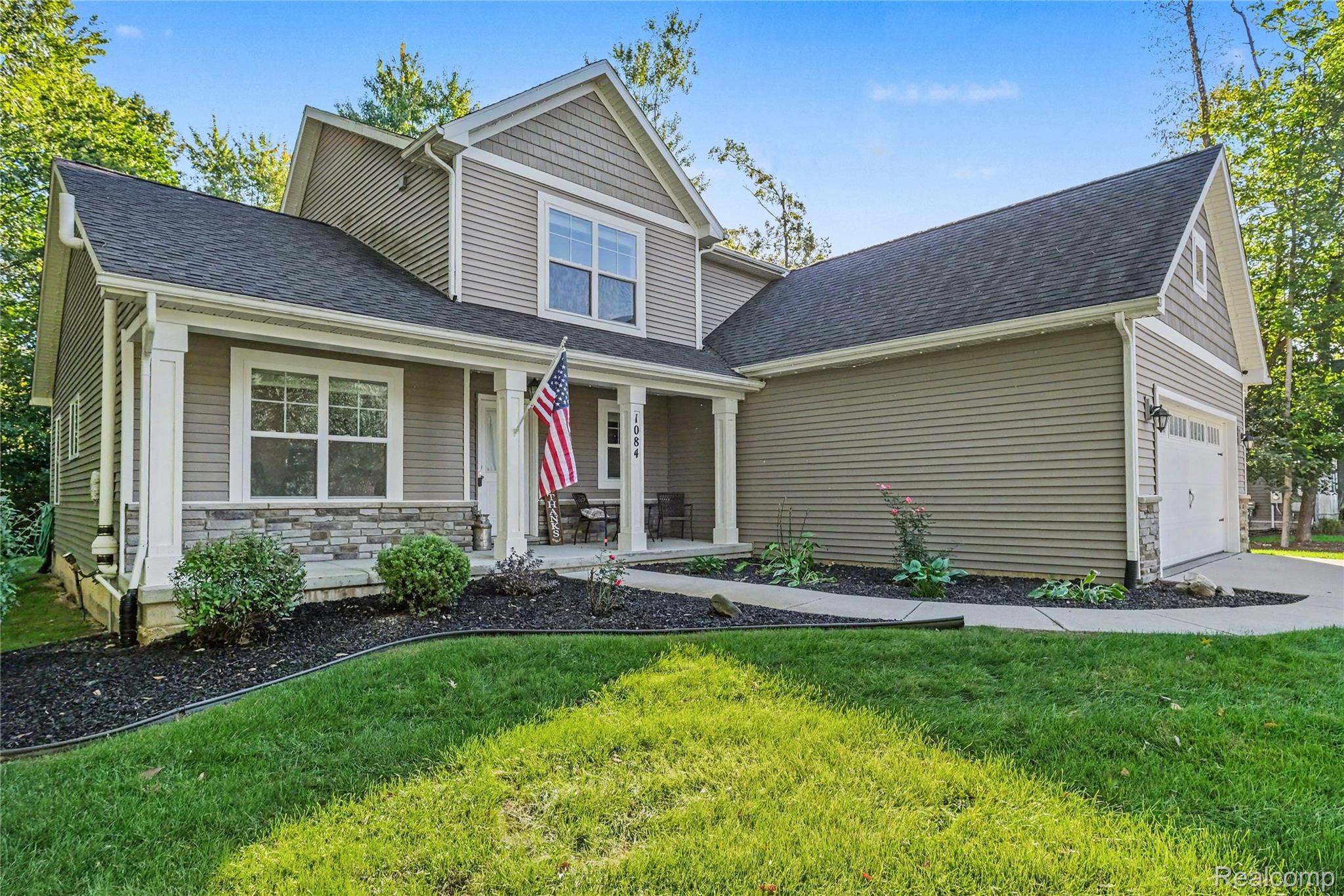1084 Woods Edge Drive