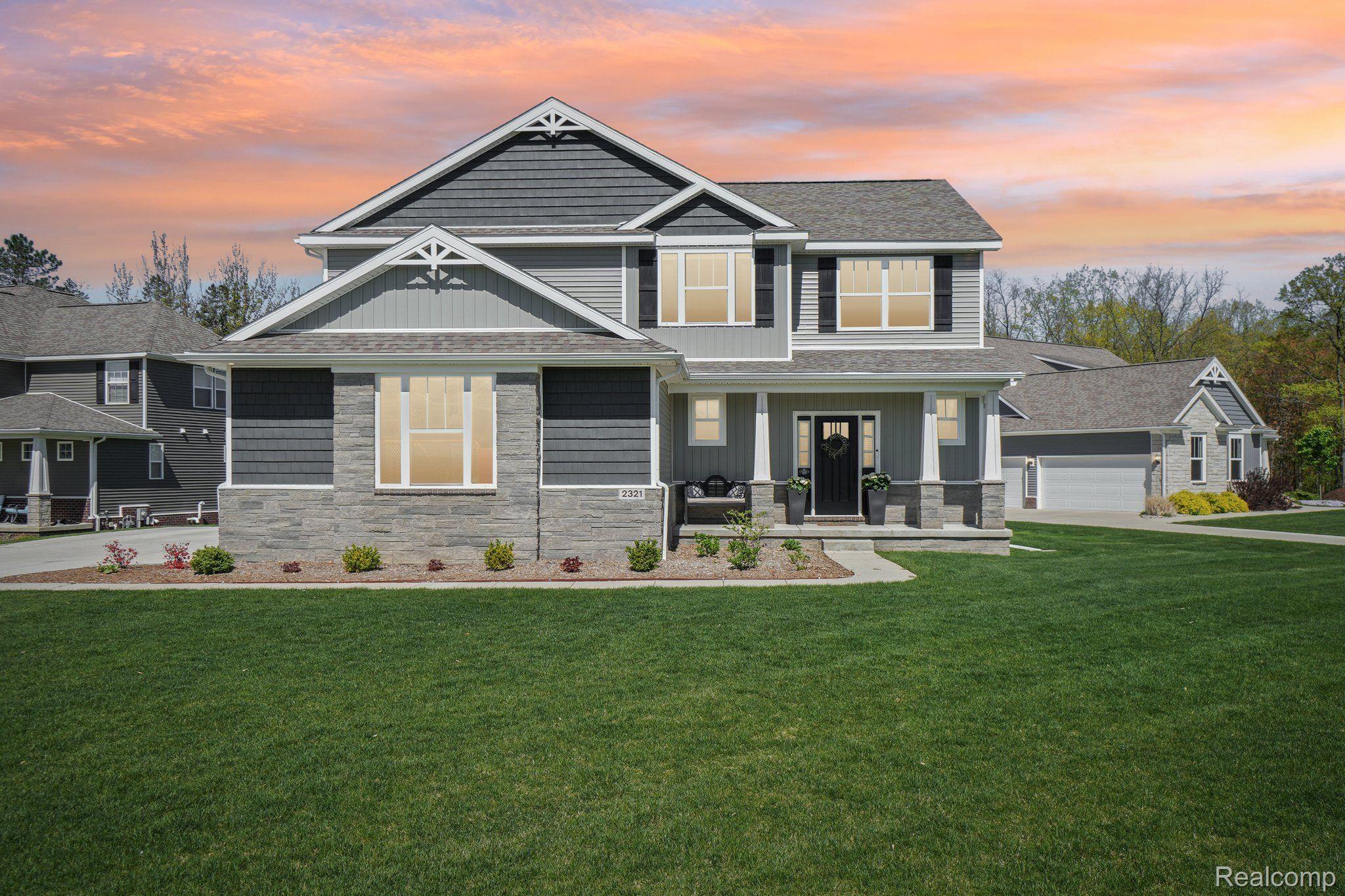 2321 CYPRESS POINT