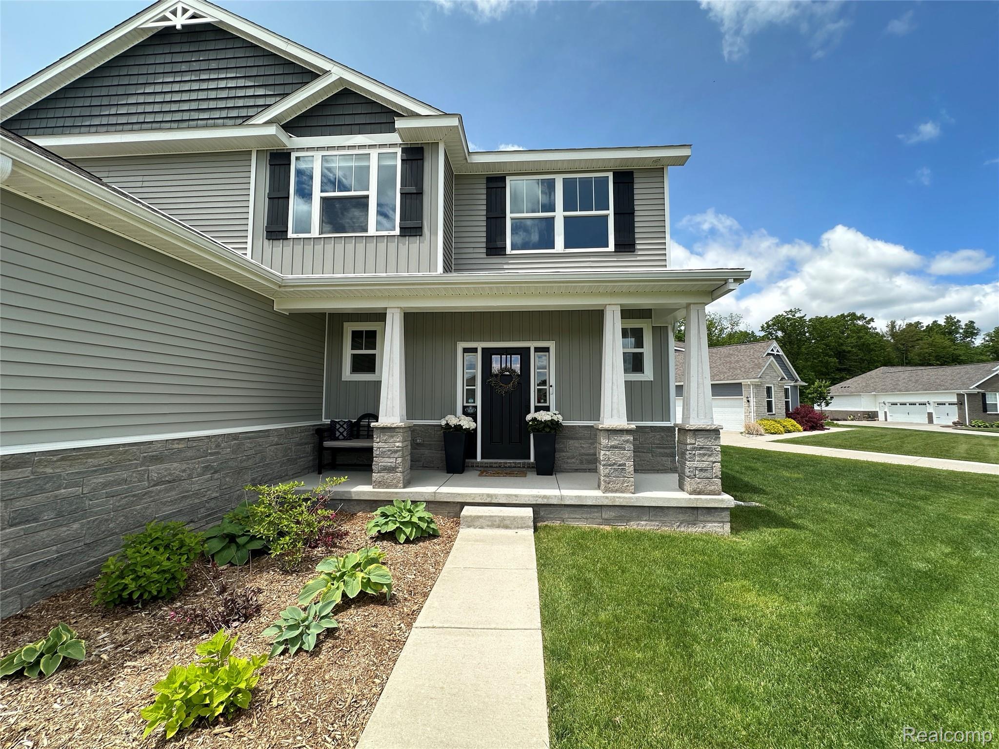 2321 CYPRESS POINT
