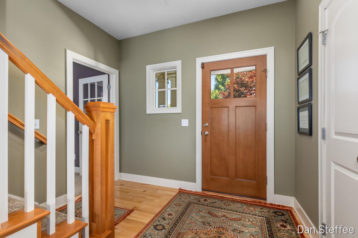 4878 W Village Trail SE