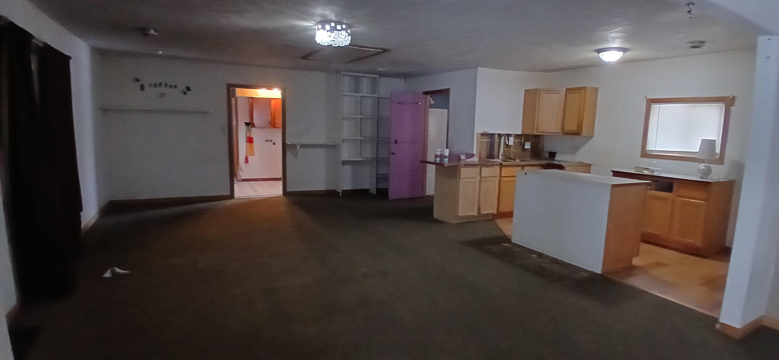 173 W Pine Street NE