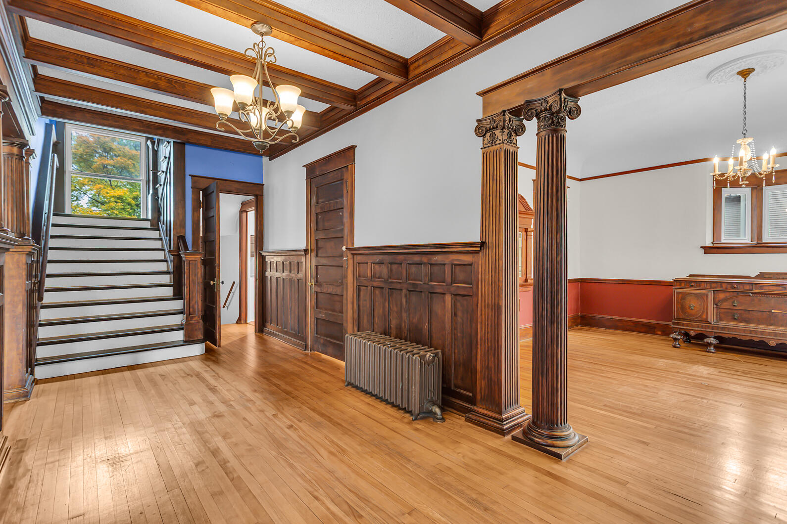 1512 W Washington Avenue