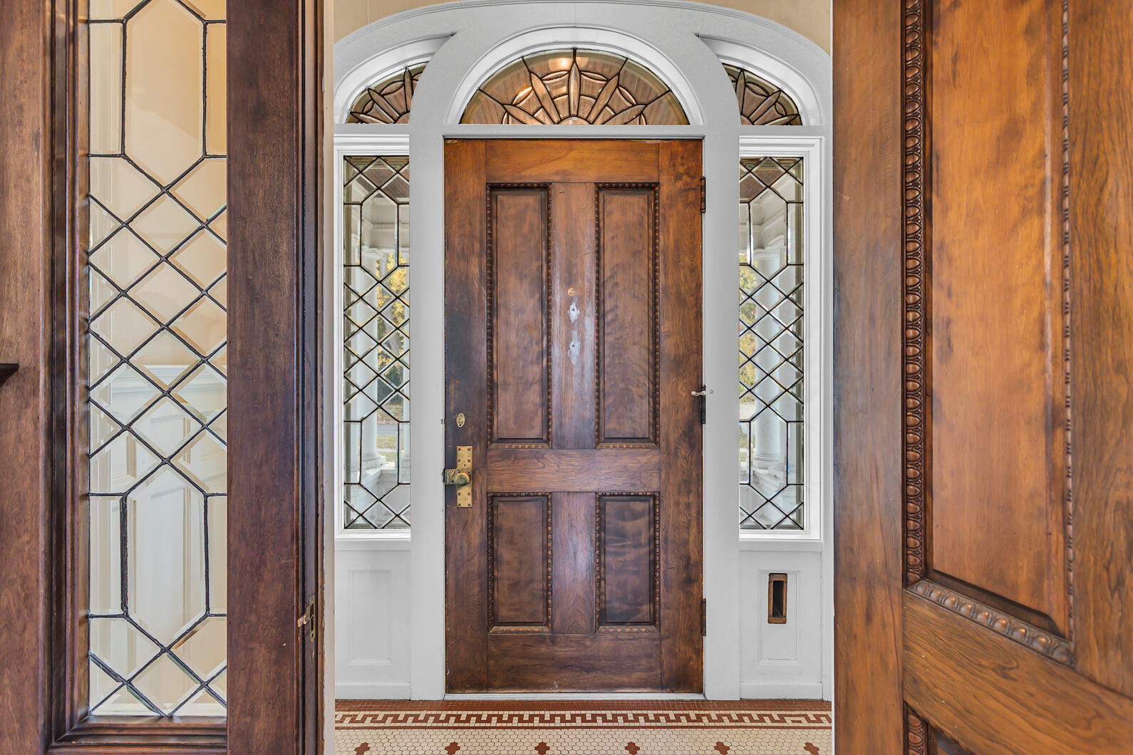 1512 W Washington Avenue