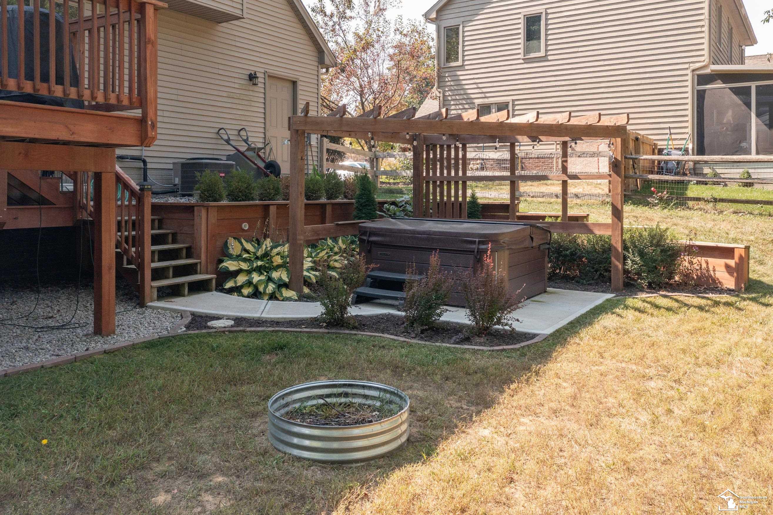 3388 Shadywood Drive