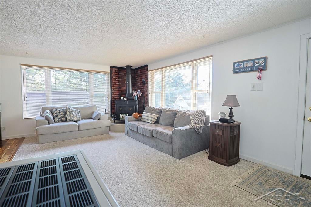 214 Dunlop Drive