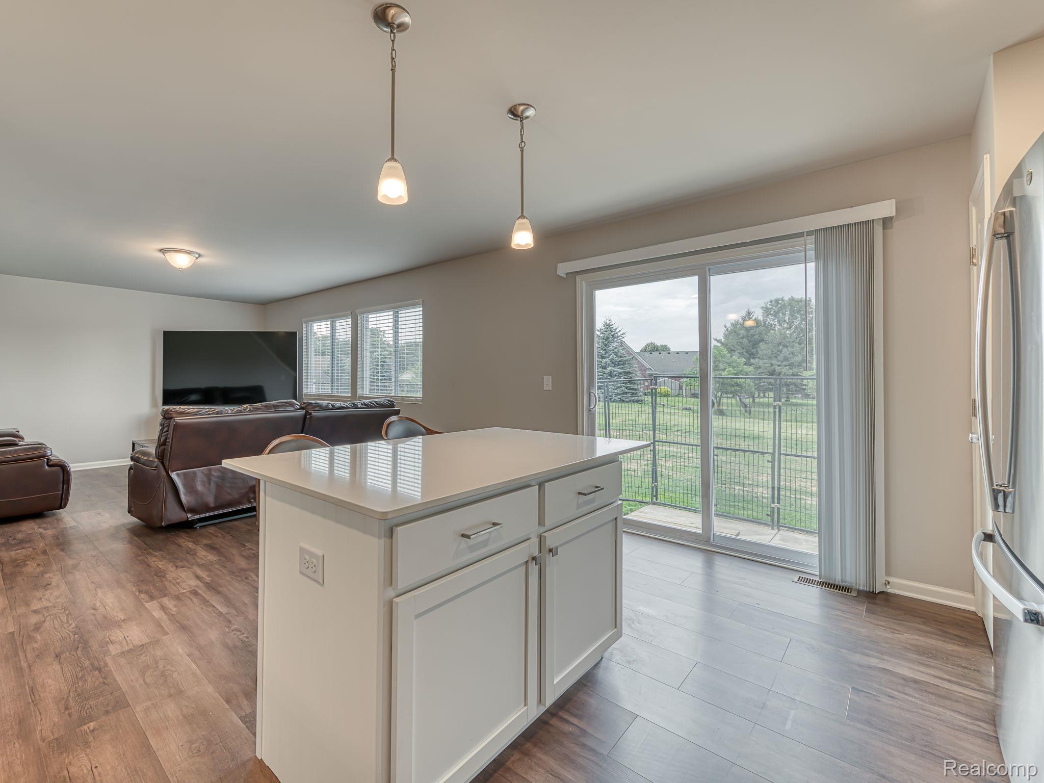 410 Settlers Cove