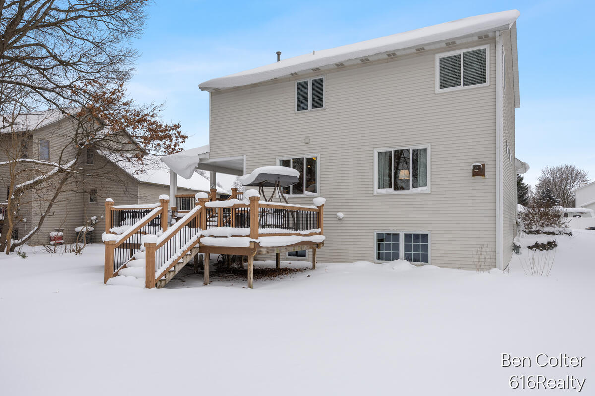 5408 Fieldstone Drive SW