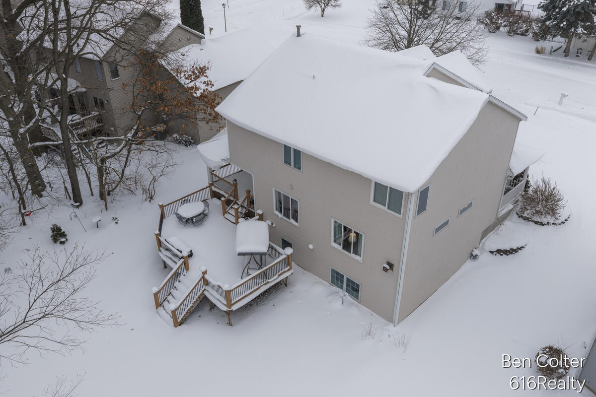 5408 Fieldstone Drive SW