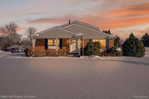 24825 Olde Orchard Street Novi City MI 48375