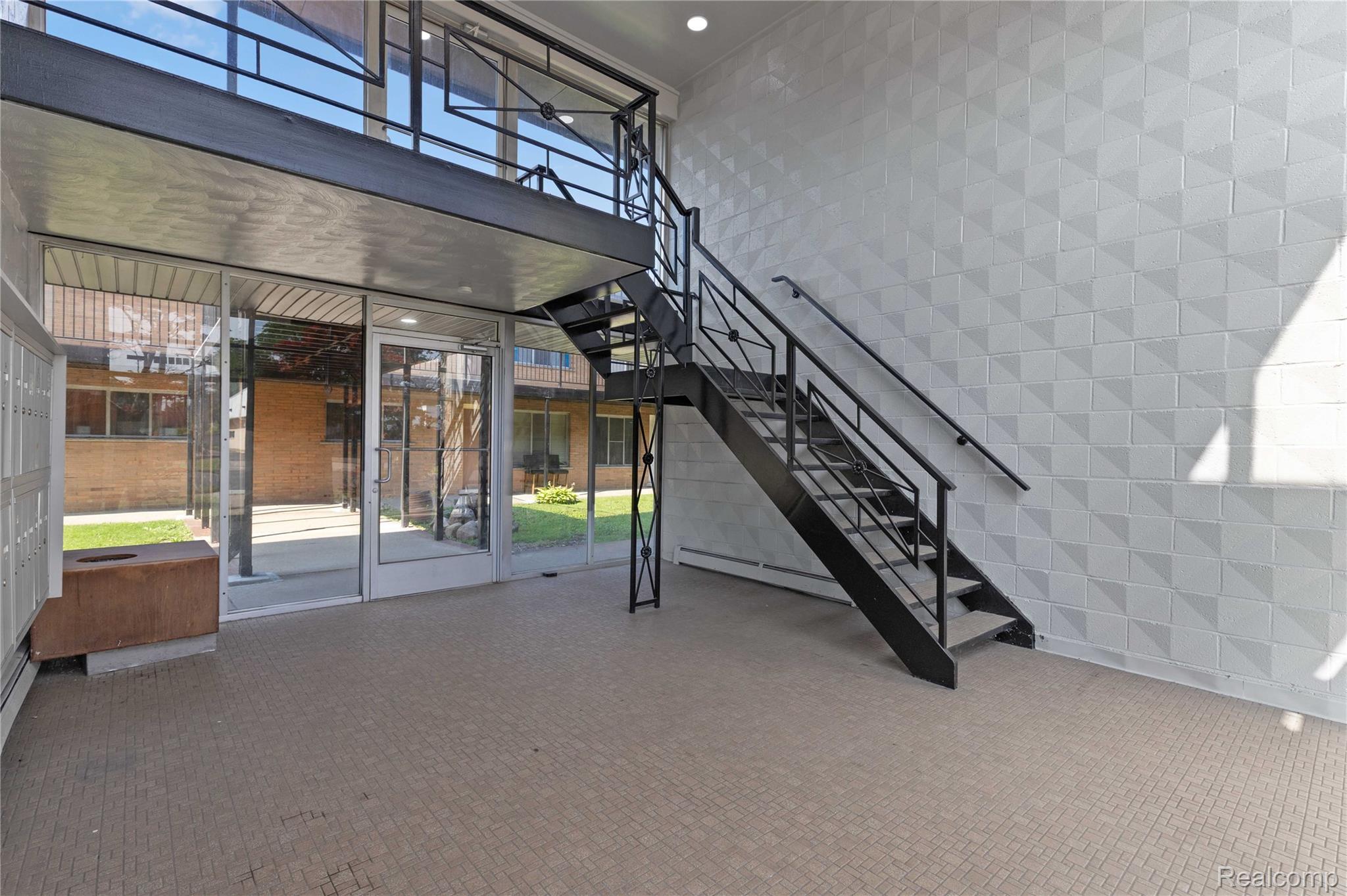 Detroit City, Michigan 48224, United States, 46 Bedrooms Bedrooms, ,2 BathroomsBathrooms,Residential,Active,223687