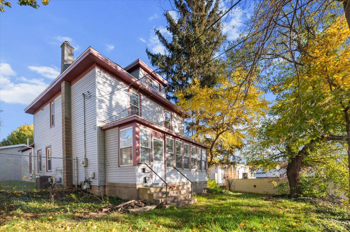 3274 Briggs Boulevard NE