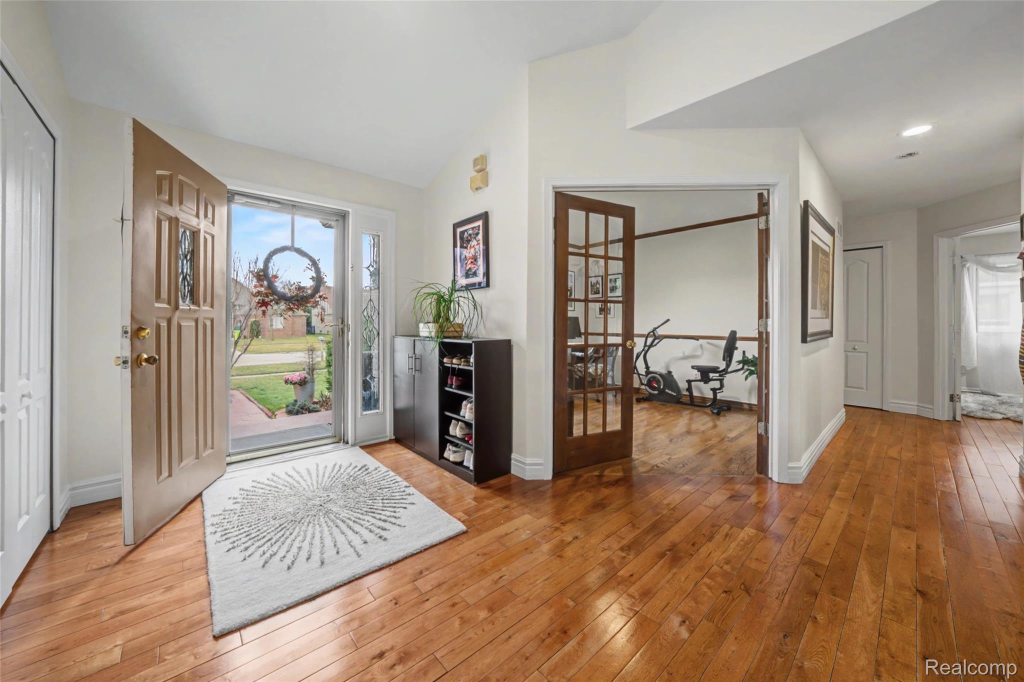 47310 Beacon Square Drive