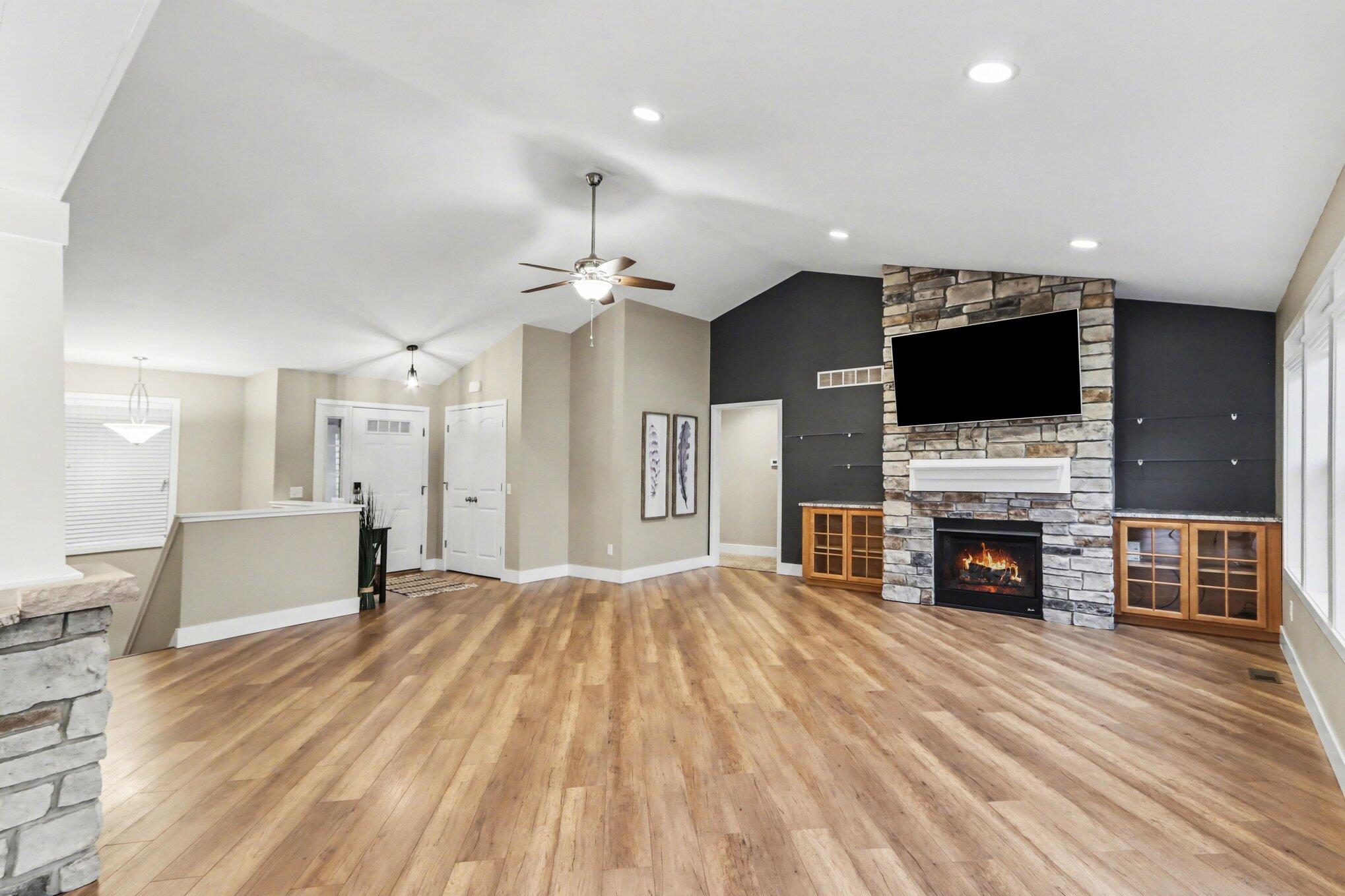 1070 Hawkins Court