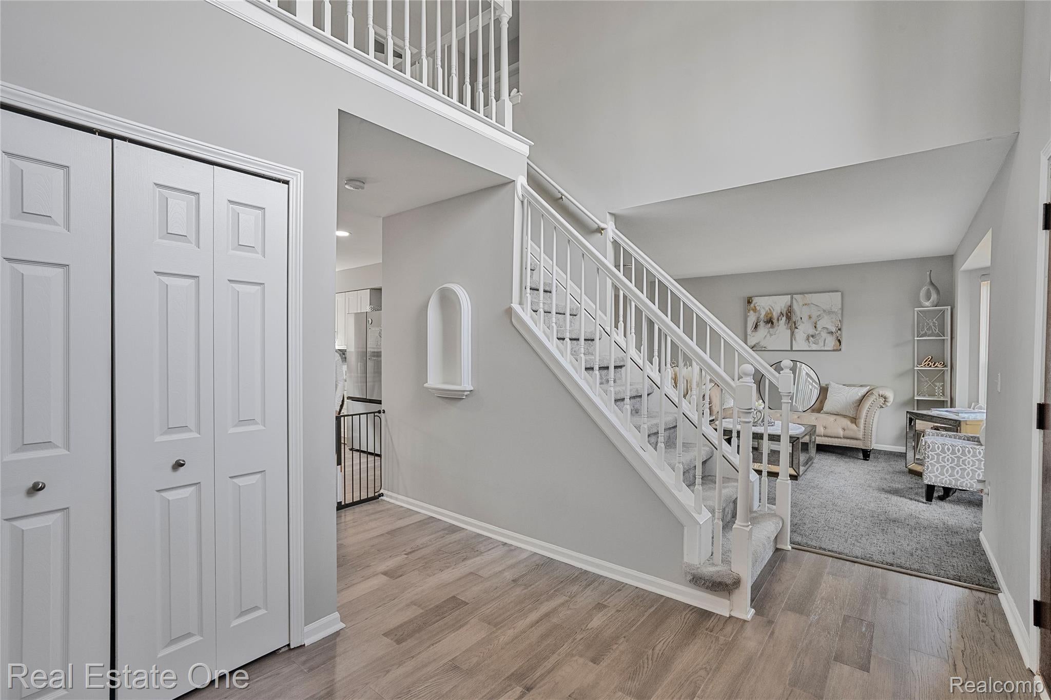 2590 Oakham Court