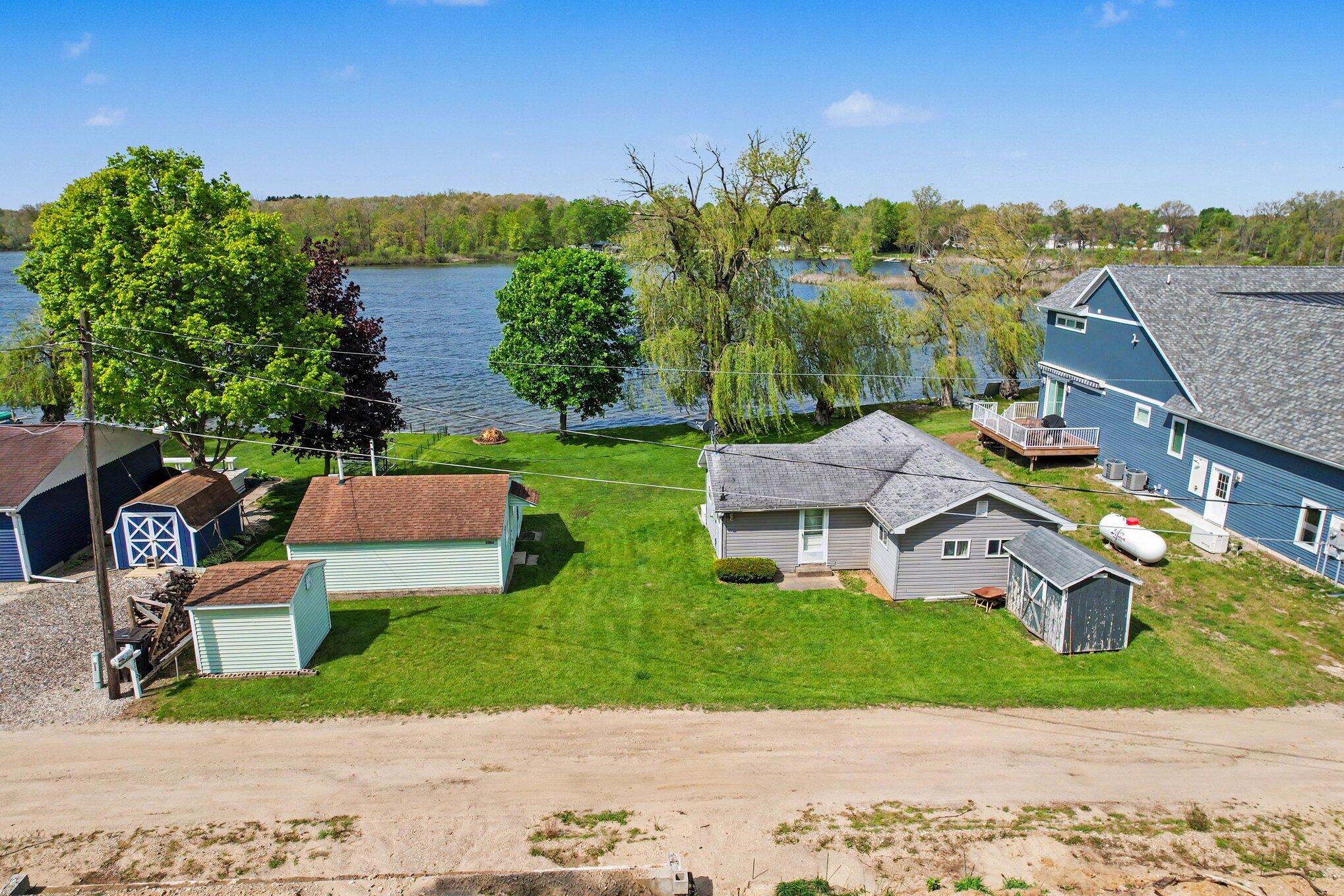 3070 Lake Drive