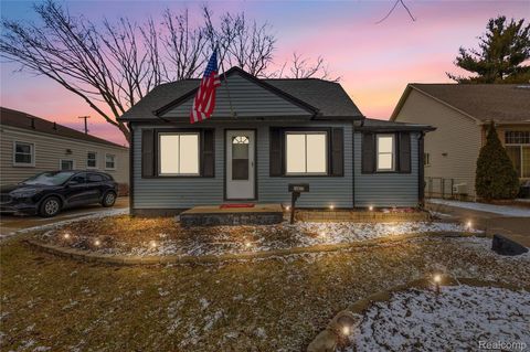 24927 Junior Street St Clair Shores City MI 48080