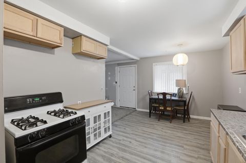 Tiny photo for 16565 Woodbine Street, Detroit City, MI 48219 (MLS # 81026009552)