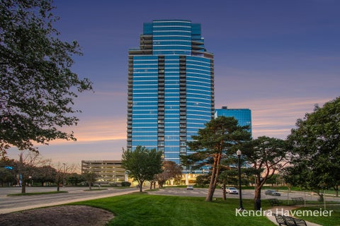 Tiny photo for 335 Bridge Street NW #2305, Grand Rapids City, MI 49504 (MLS # 65026045986)
