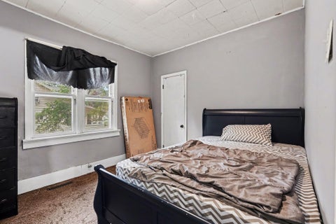 Tiny photo for 952 Calvary Avenue NW, Grand Rapids City, MI 49504 (MLS # 65026047484)